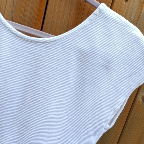 CLUB Monaco White Tyrena Tie-back Top - Picture 5 of 13